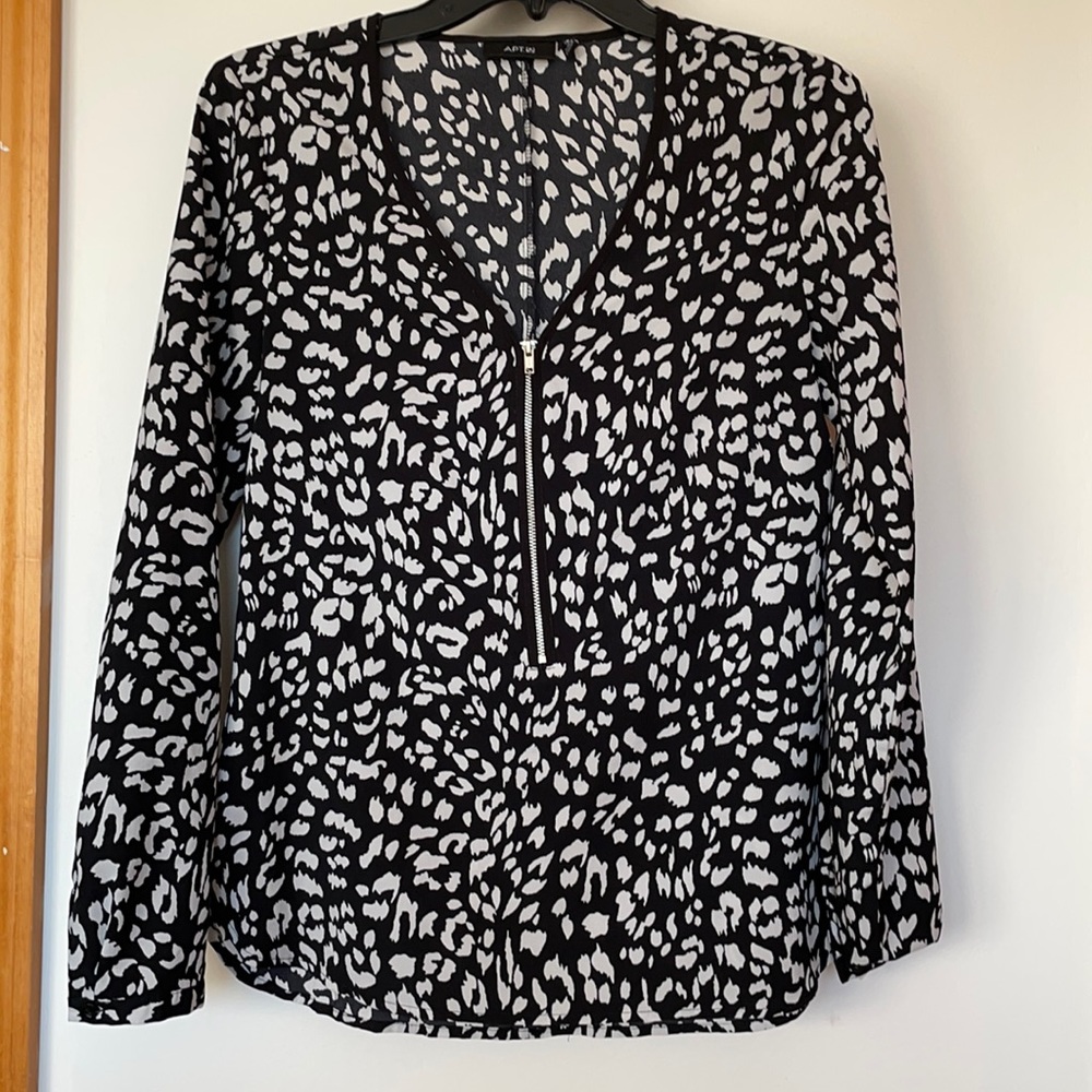 Black & White Blouse